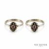 Classic Red Oxidized Toe-ring in Pure 925 Silver